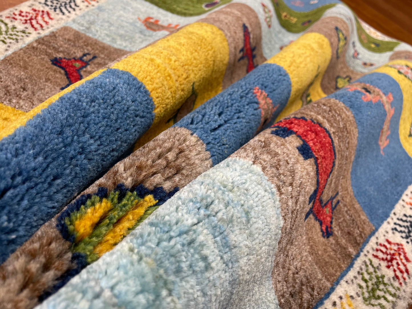 【オンライン限定】ギャッベ アマレバフト 130cm x 87cm RJ8732