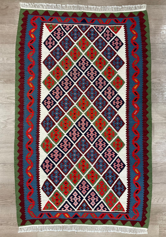 キリム 162cm x 104cm BS10001