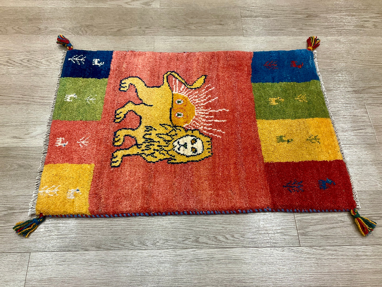 ギャッベ 88cm x 60cm RJ12110