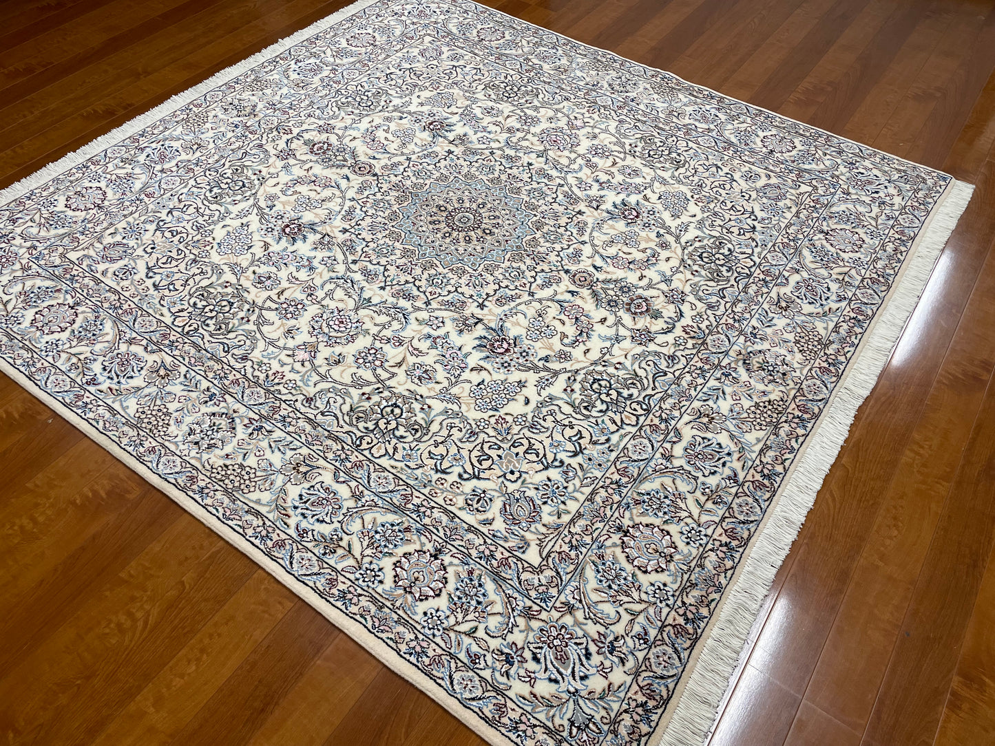 【オンライン限定】ナイン 204cm x 204cm PS6970