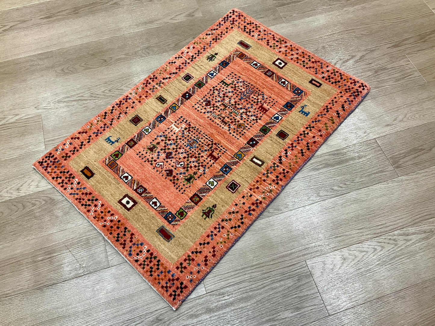 カシュクリ 100cm x 66cm RJ11028