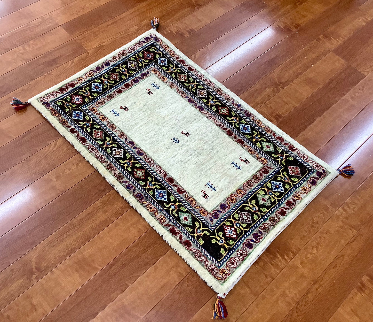 【オンライン限定】カシュクリ 105cm x 68cm RJ6607