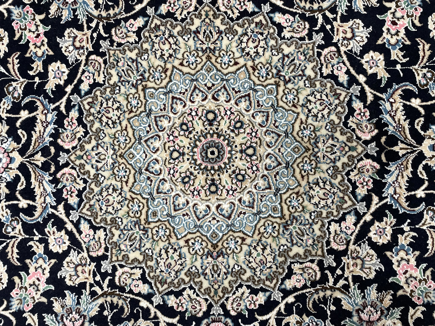 【オンライン限定】ナイン 195cm x 195cm PS5147
