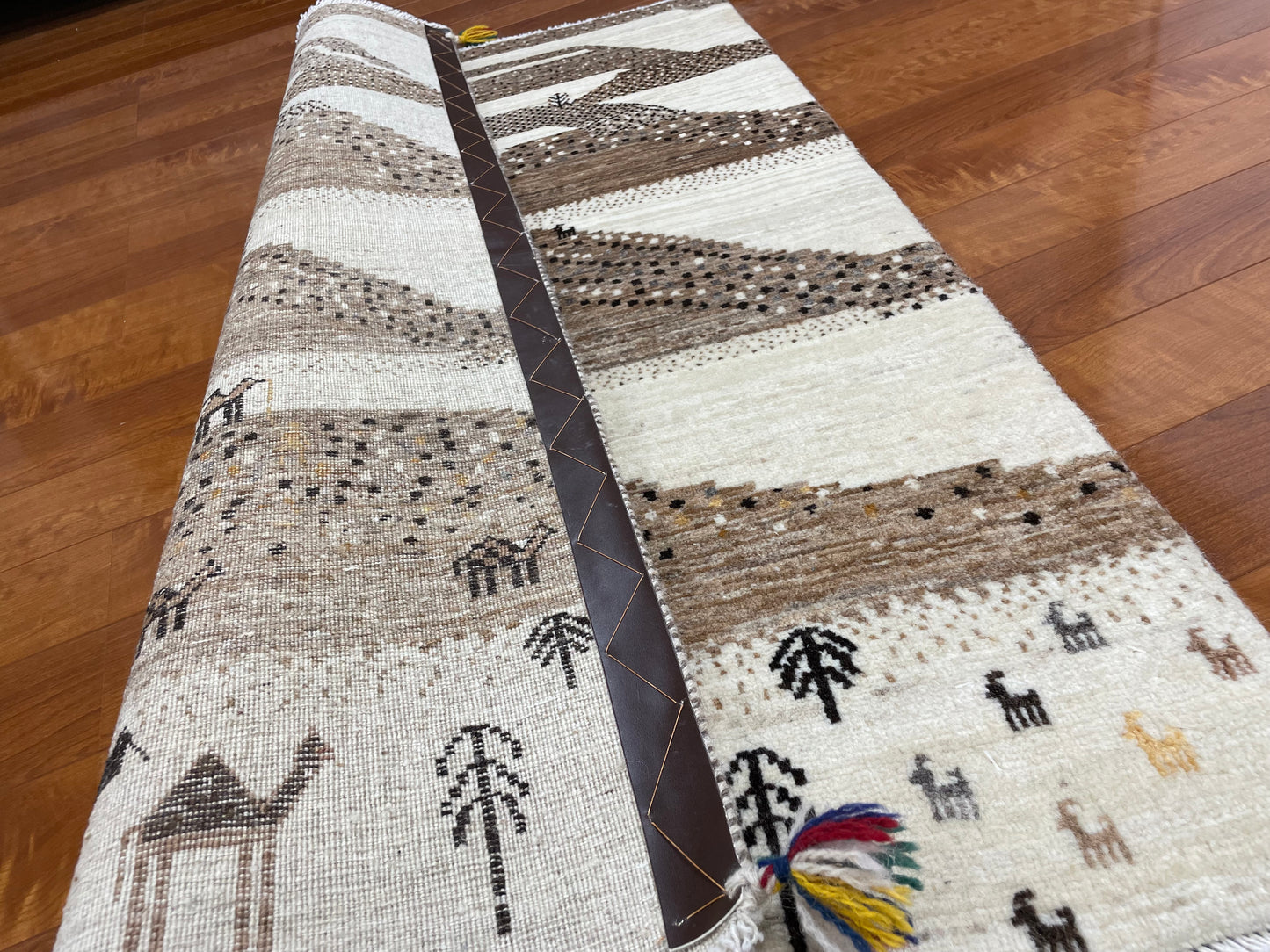 【オンライン限定】カシュクリギャッベ 134cm x 85cm BT12198