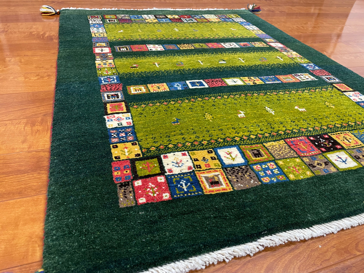 【オンライン限定】カシュクリギャッベ 108cm x 82cm RD12426