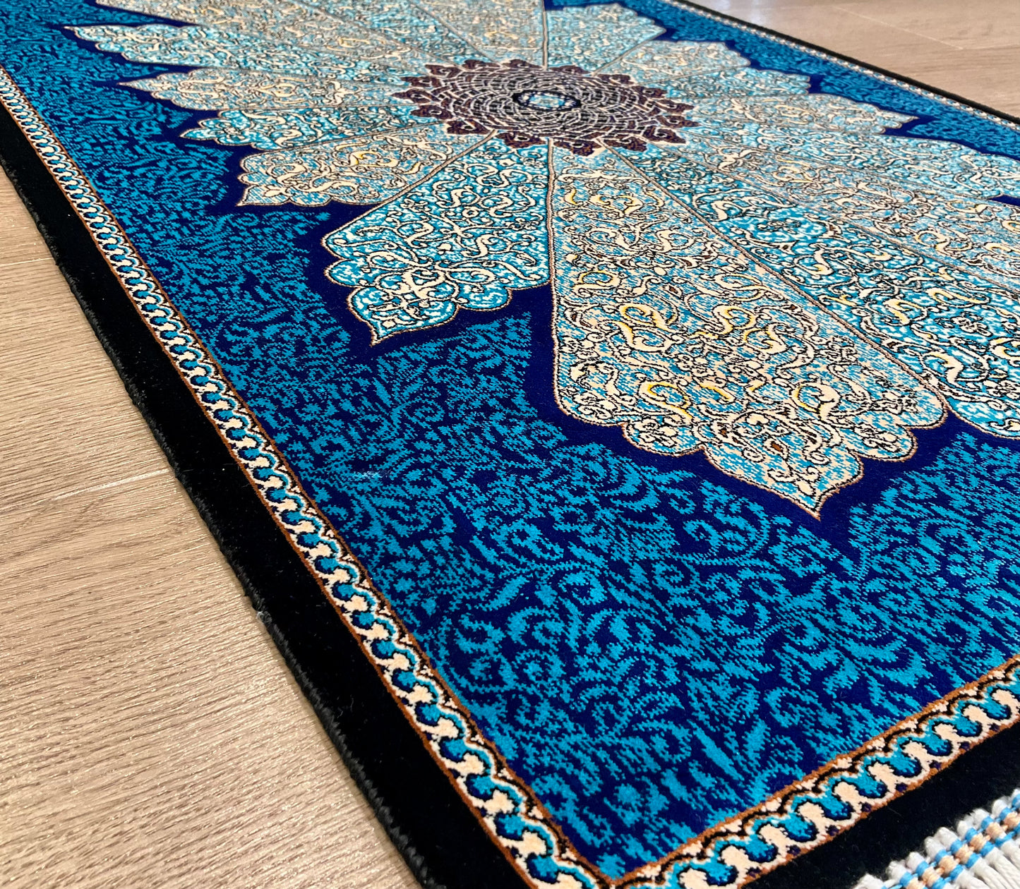 ペルシャンシルク 90cm x 60cm PS10769