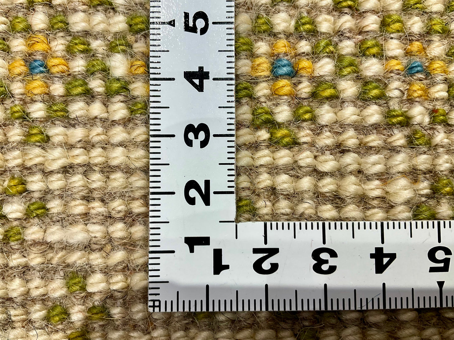 ギャッベ 57cm x 46cm NN16985