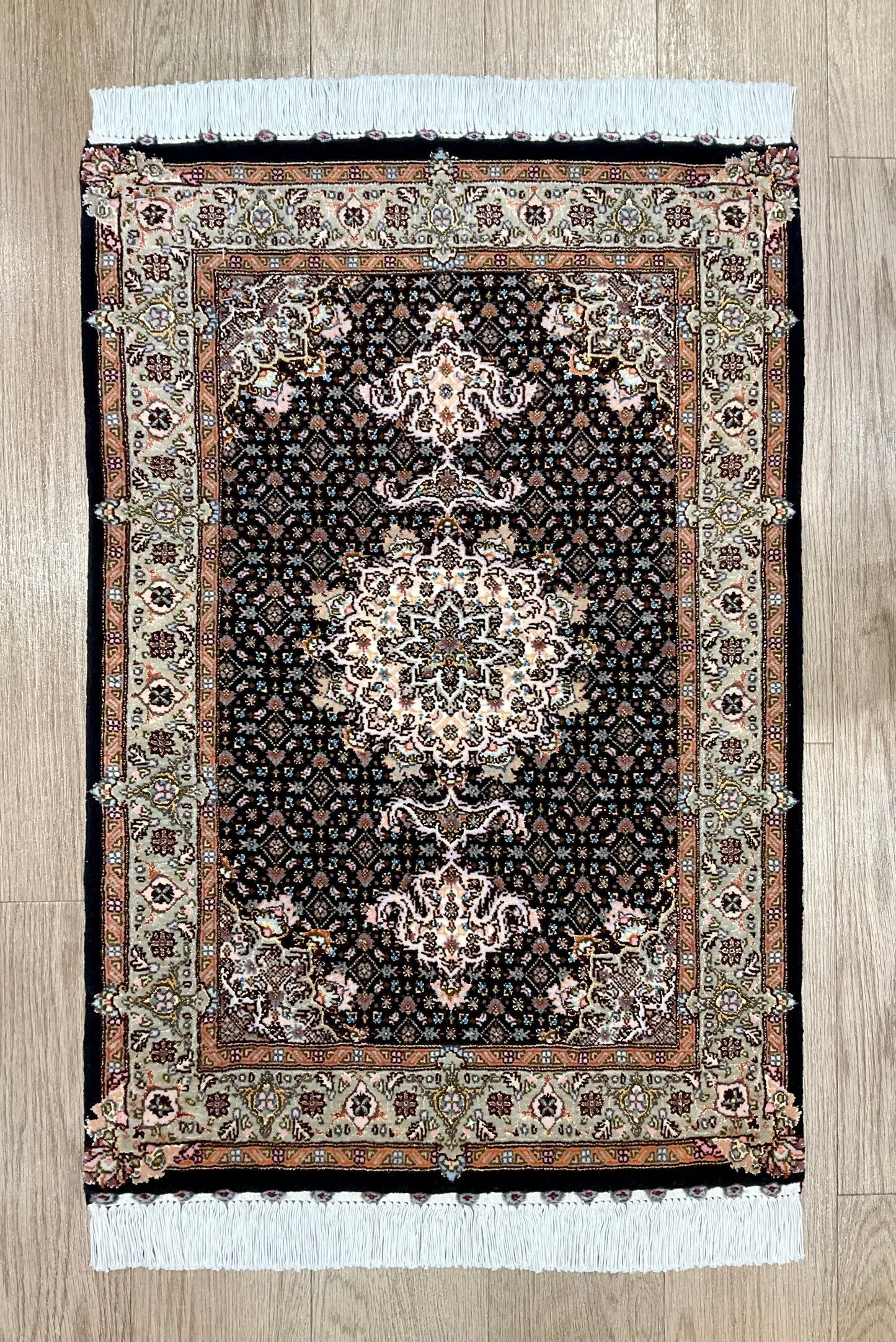 タブリーズ 工房 93cm x 62cm PS7986