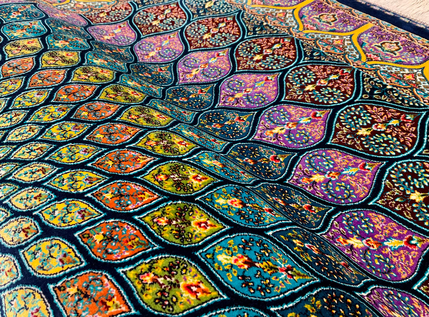 ペルシャンシルク 120cm x 80cm PS11002