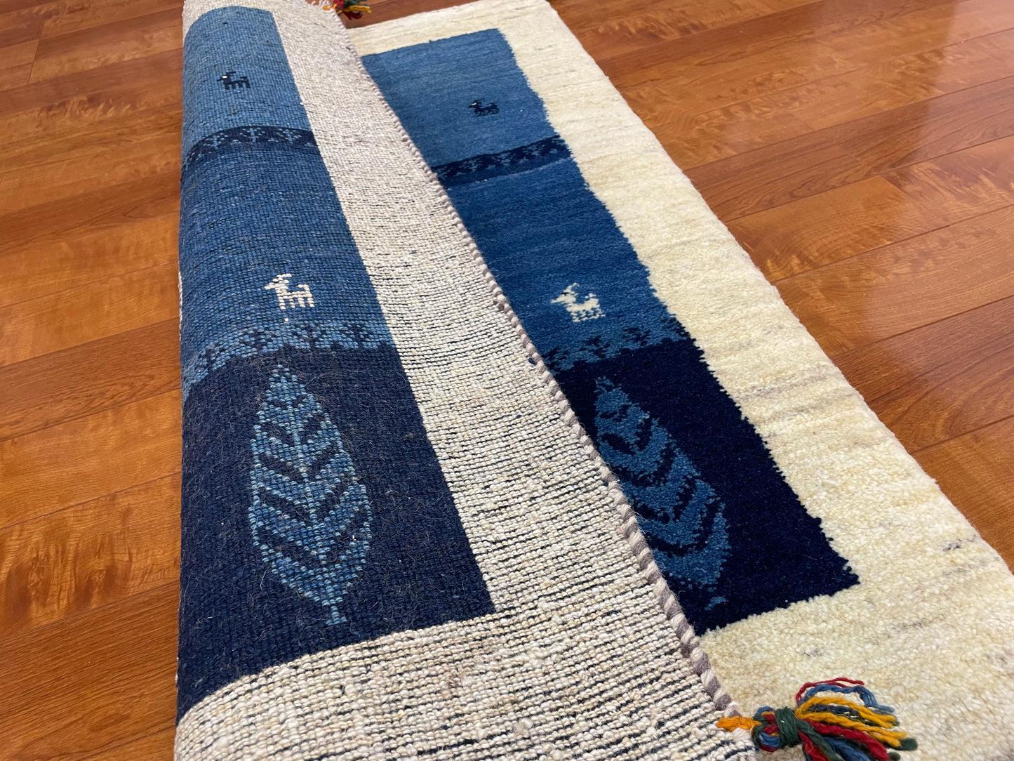 【オンライン限定】ギャッベ 117cm x 82cm RJ12805