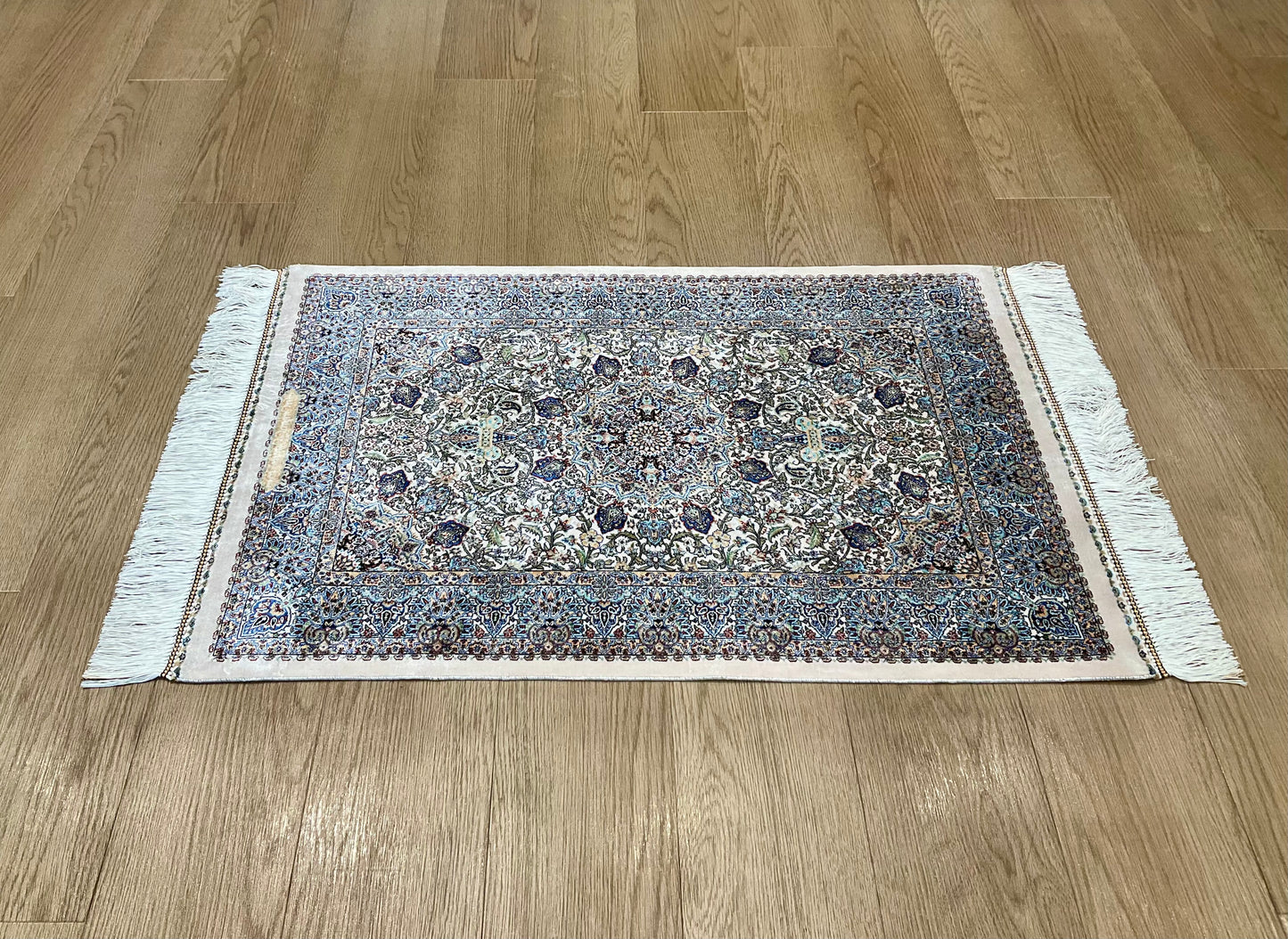 ペルシャンシルク 90cm x 60cm PS10846