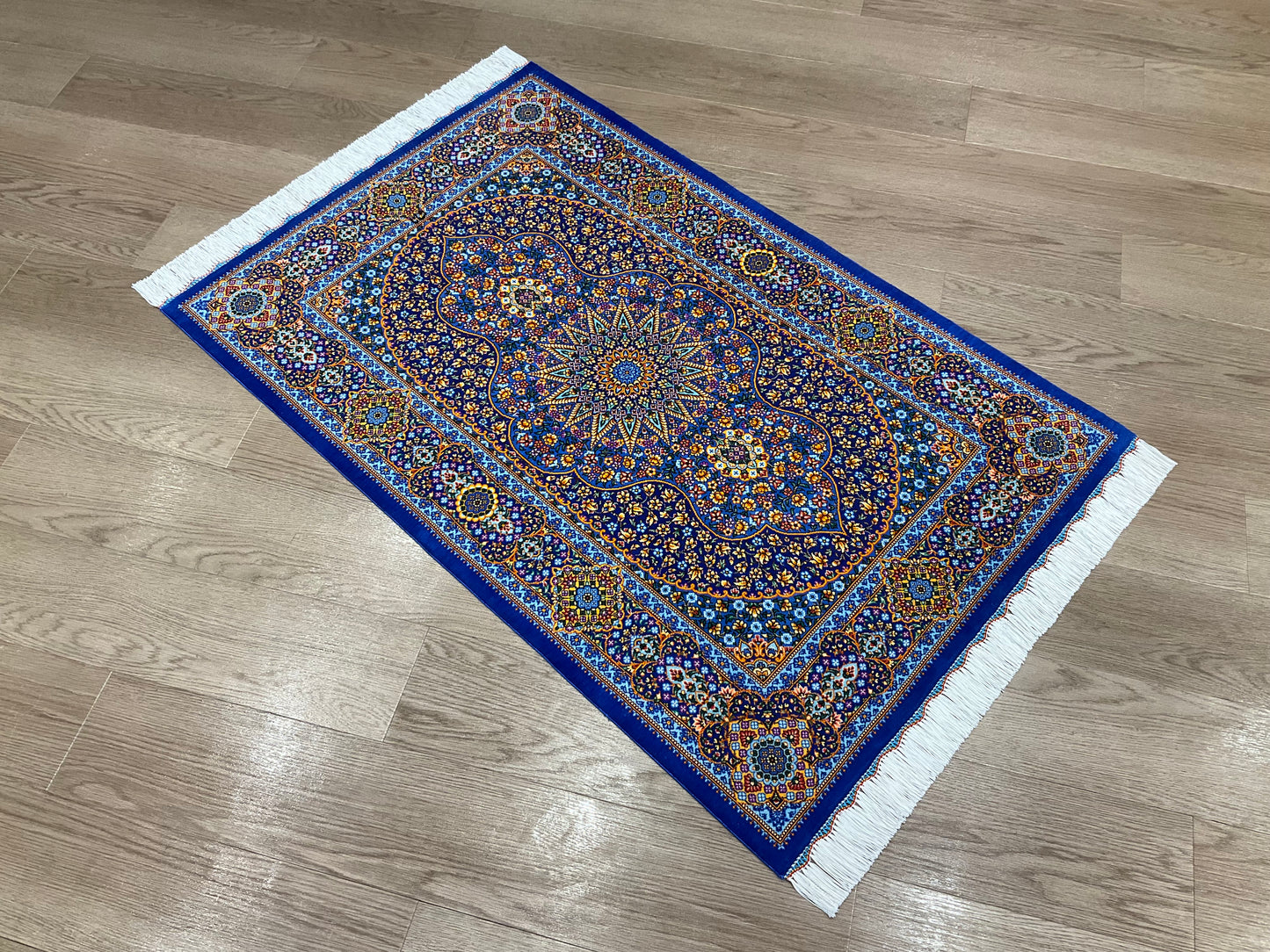 クム シャナ工房 115cm x 78cm JM301