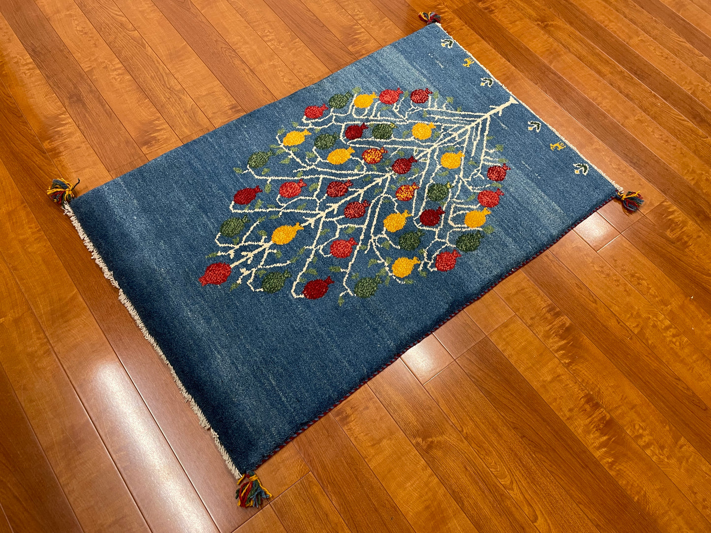 【オンライン限定】ギャッベ 125cm x 83cm RJ12811