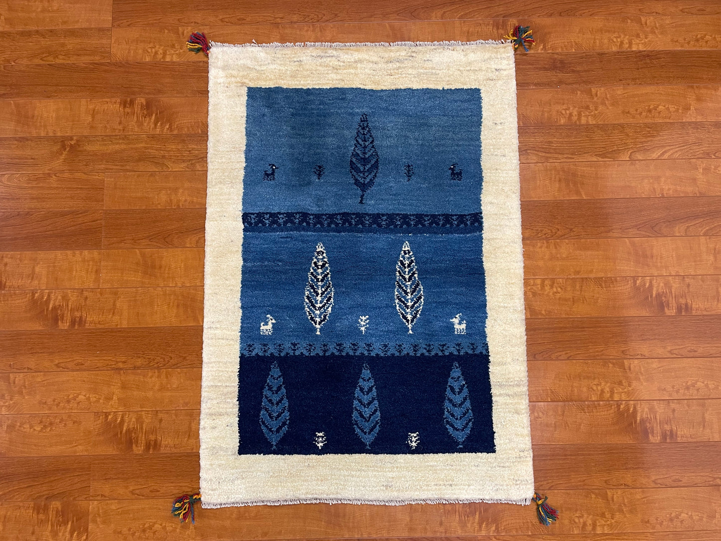 【オンライン限定】ギャッベ 117cm x 82cm RJ12805