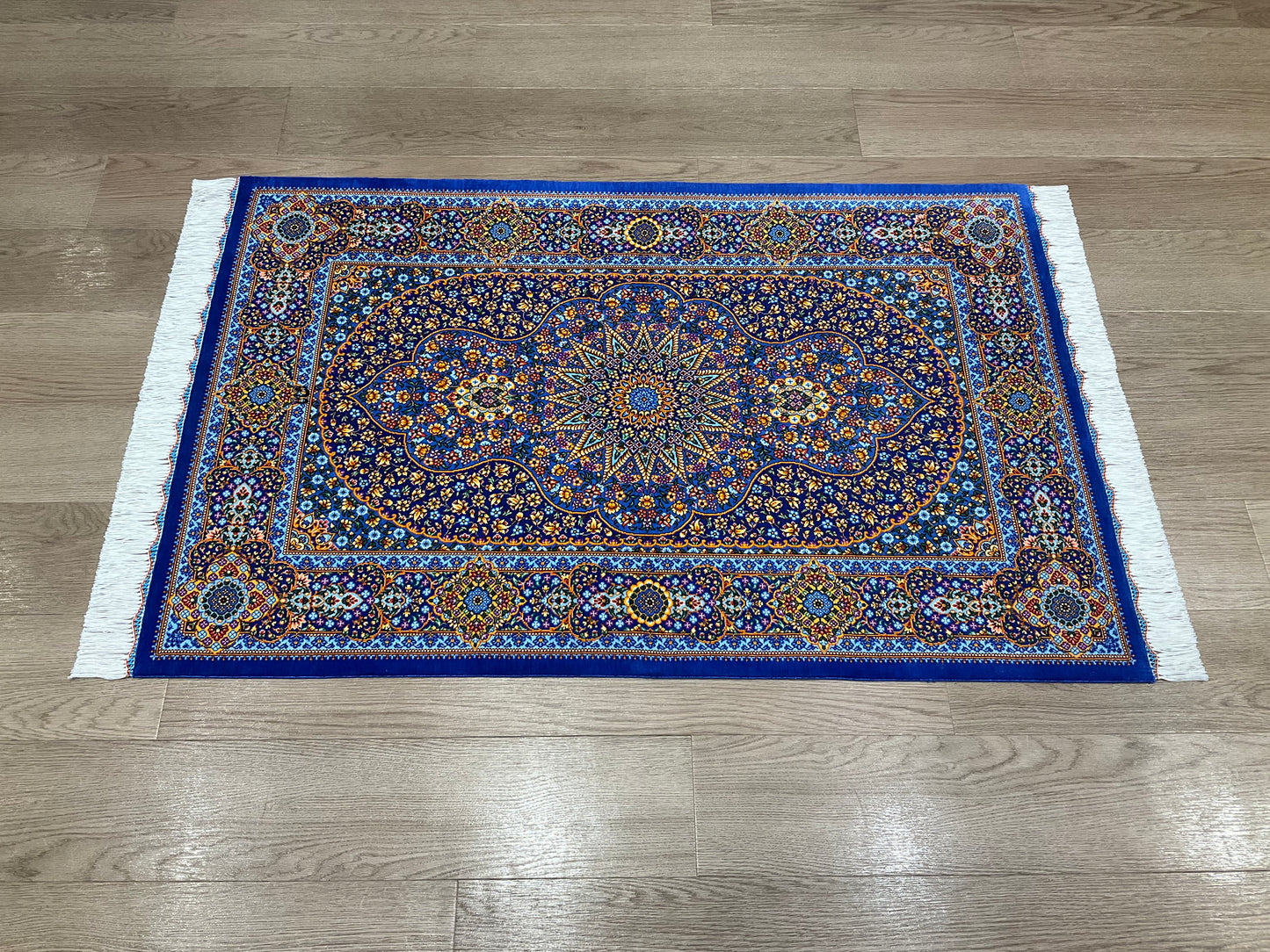 クム シャナ工房 115cm x 78cm JM301