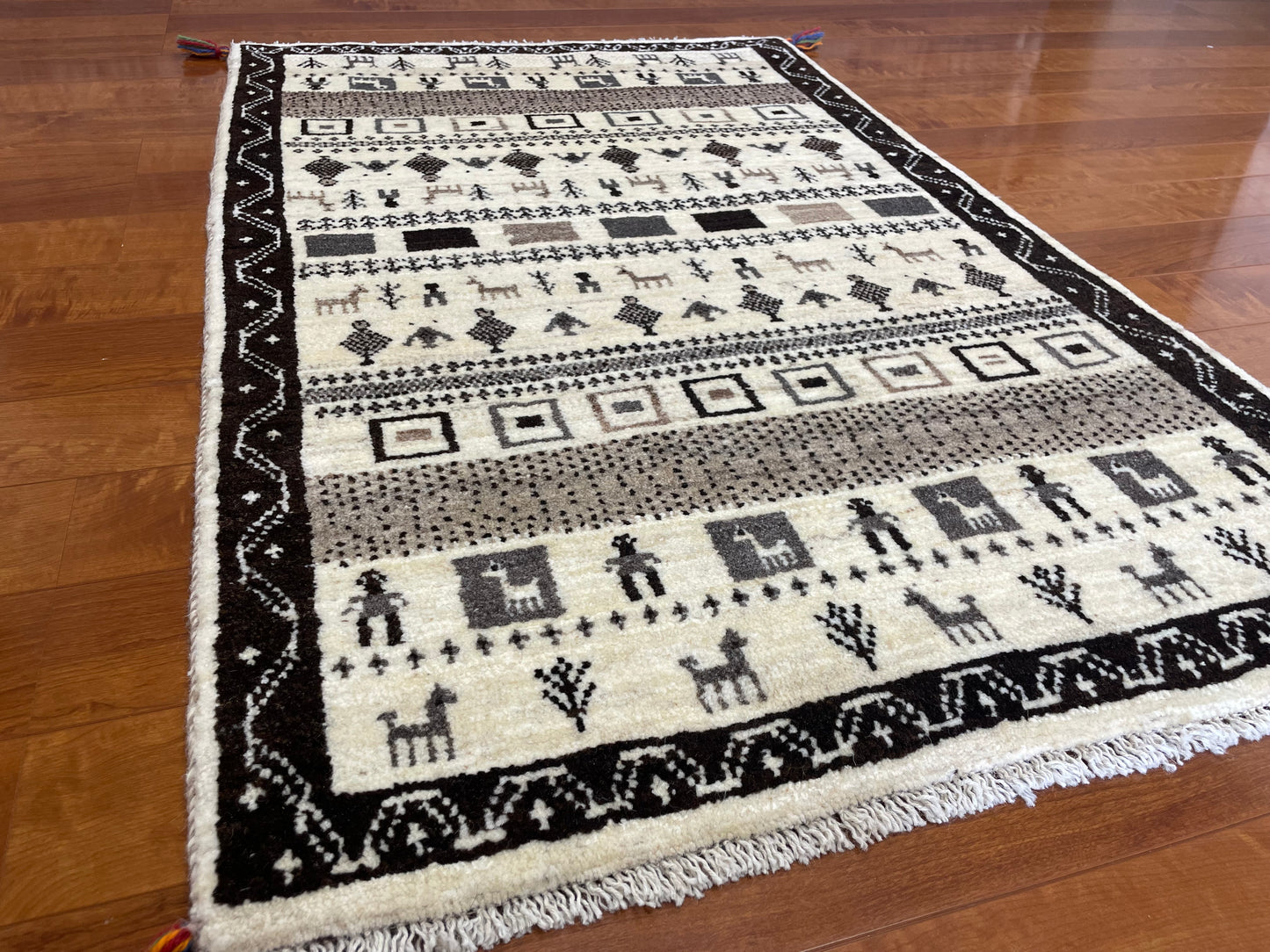 【オンライン限定】ギャッベ 123cm x 78cm RJ8736