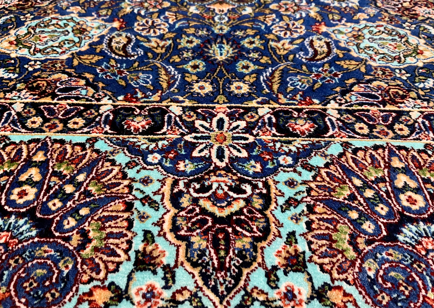 ペルシャンシルク 120cm x 80cm PS10167