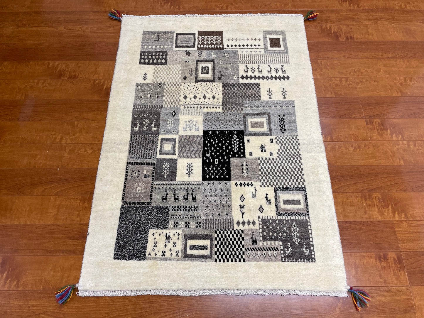 【オンライン限定】カシュクリギャッベ 118cm x 82cm RJ7848
