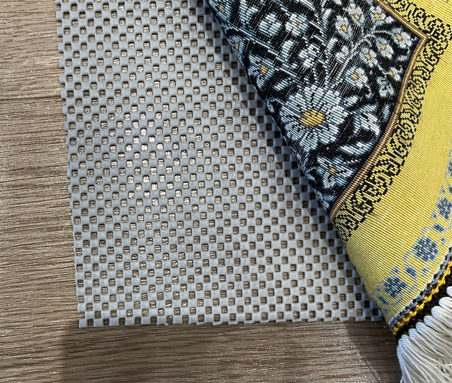 クム サーデヴィ工房 100cm x 62cm PS10294