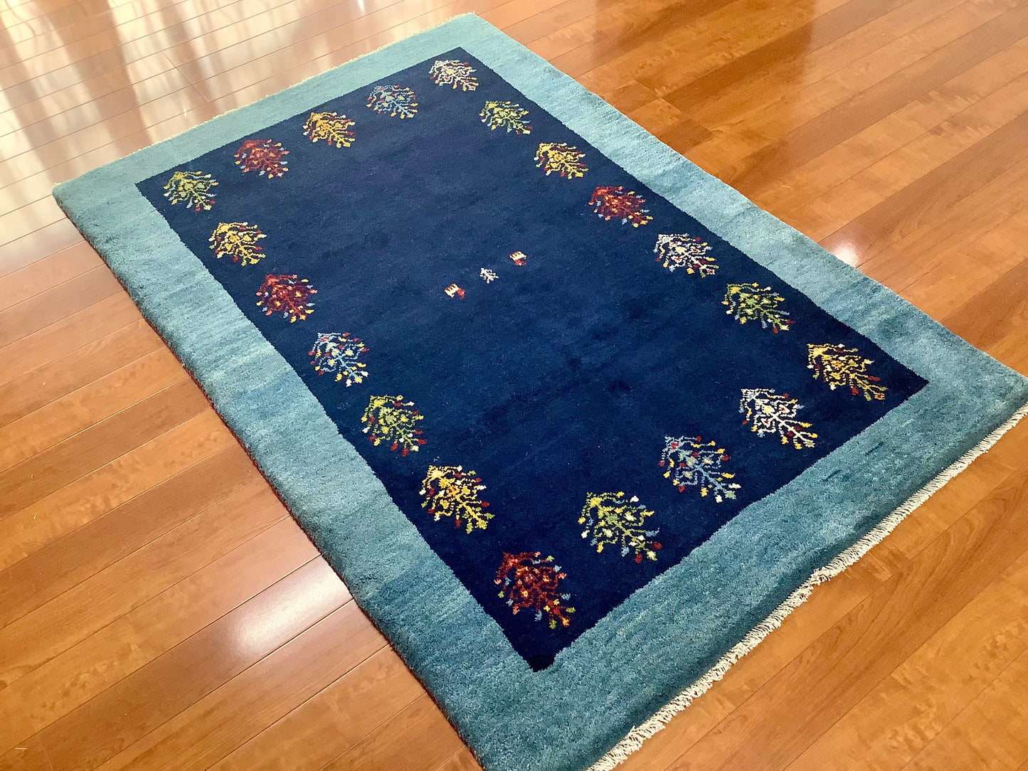 【オンライン限定】ギャッベ 177cm x 120cm RJ13102