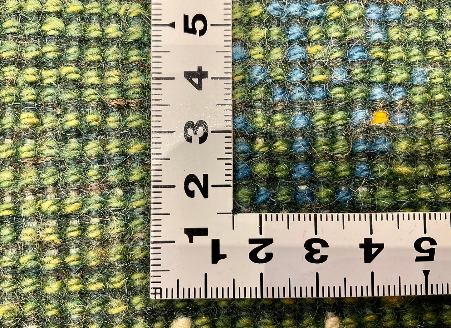 ギャッベ 40cm x 40cm AJ28963