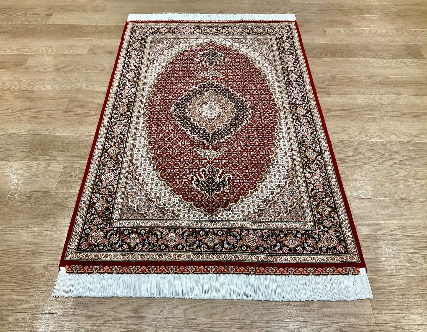 タブリーズ 157cm x 100cm PS6943