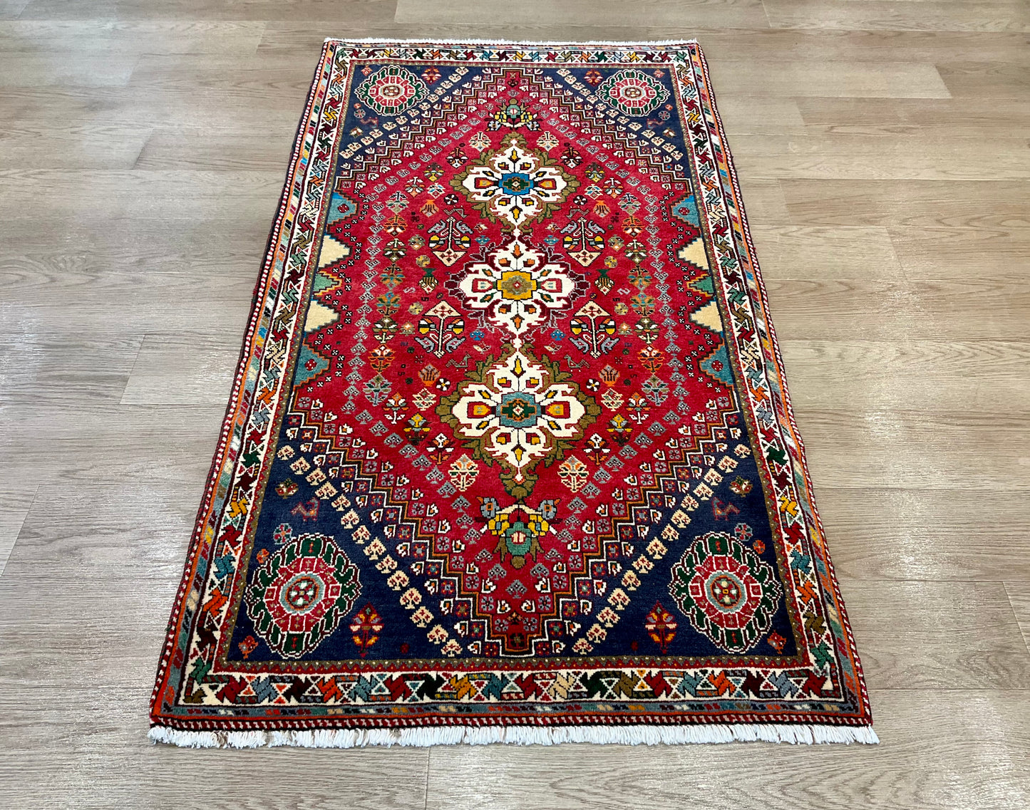 シラーズ 161cm x 89cm RJ975