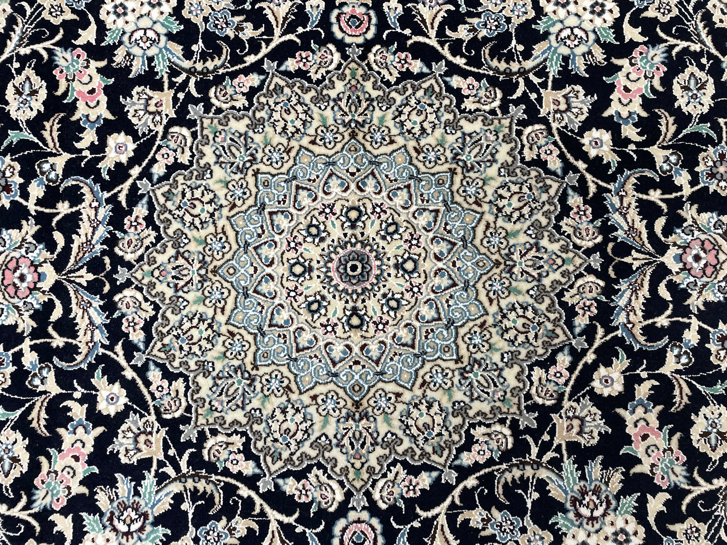 【オンライン限定】ナイン 200cm x 200cm PS5146
