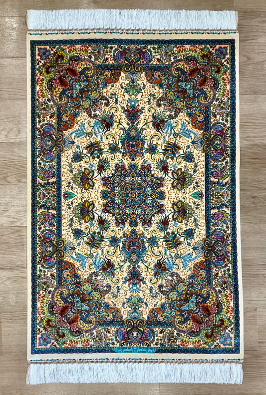 ペルシャンシルク 120cm x 80cm PS10858