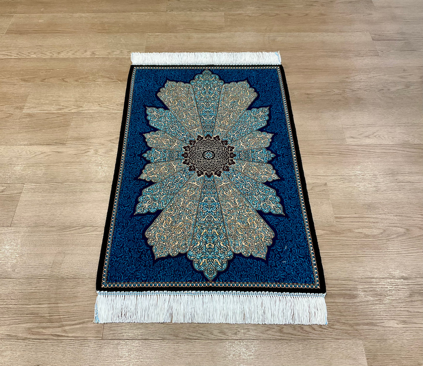 ペルシャンシルク 90cm x 60cm PS10769