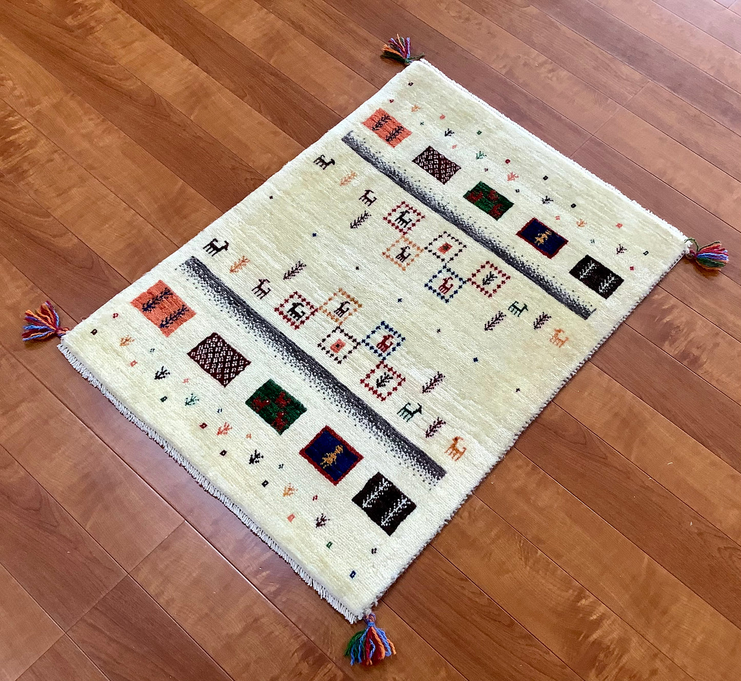 【オンライン限定】カシュクリ 87cm x 63cm RJ5632
