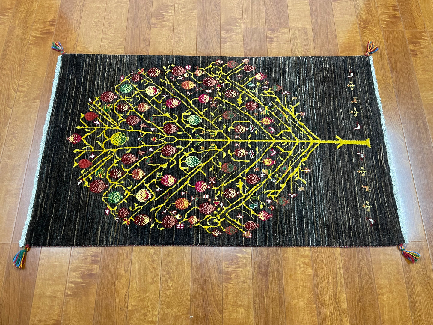【オンライン限定】カシュクリギャッベ 130cm x 80cm RJ13673