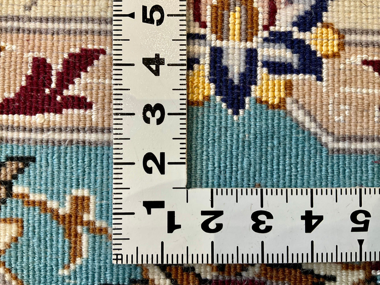 イスファハン ラフィーイ工房 153cm x 100cm A22614