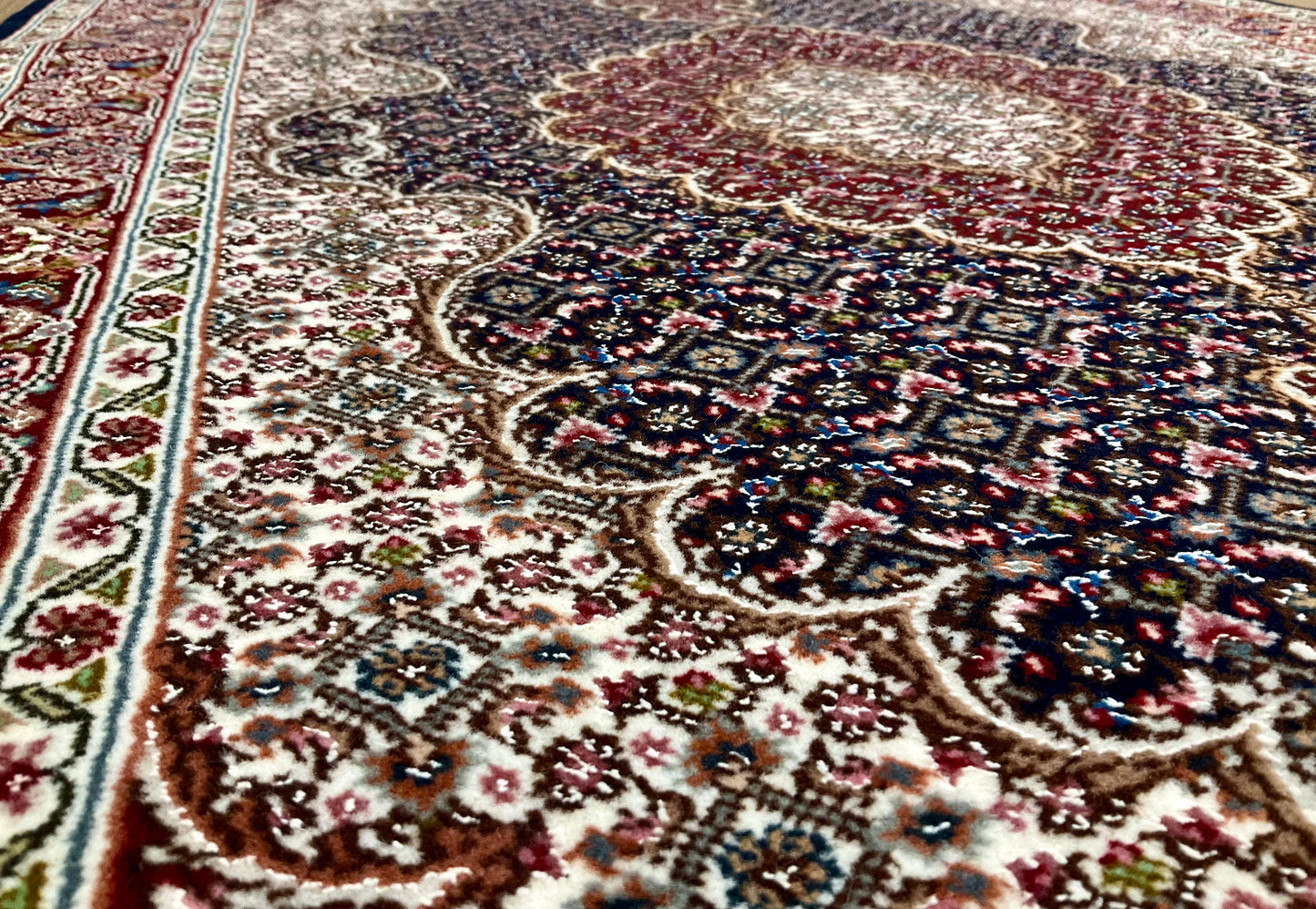 タブリーズ アブドラーヒ工房 120cm x 85cm PS7590