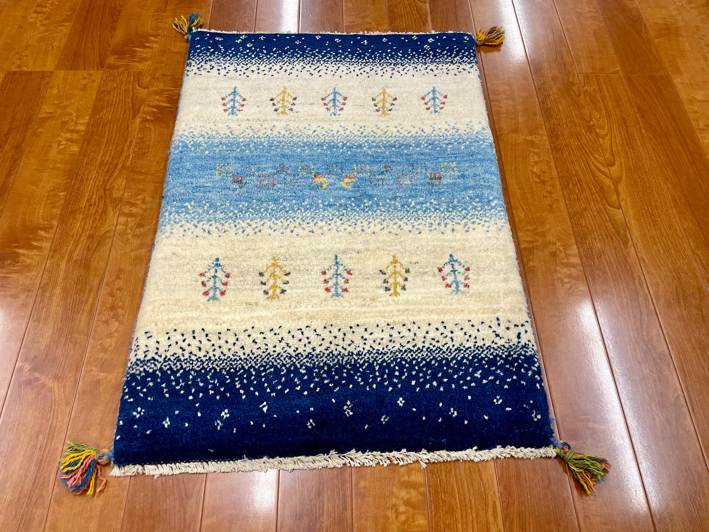【オンライン限定】ギャッベ 92cm x 63cm RJ4301