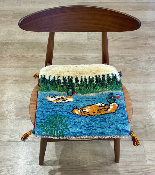 ギャッベ 43cm x 42cm T8346