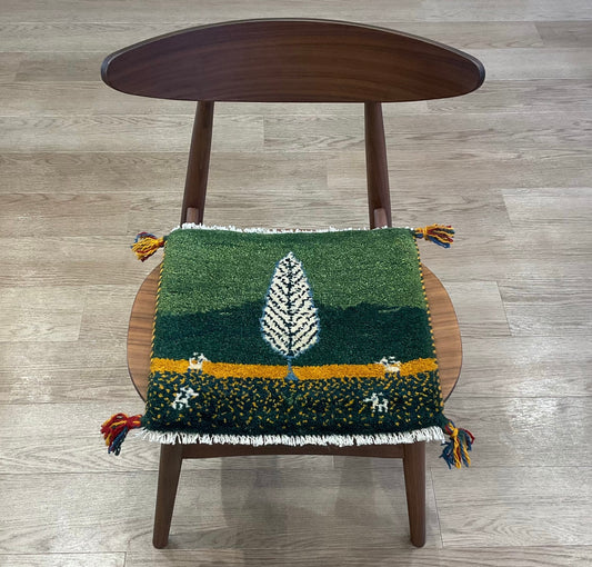 ギャッベ 40cm x 39cm T6156