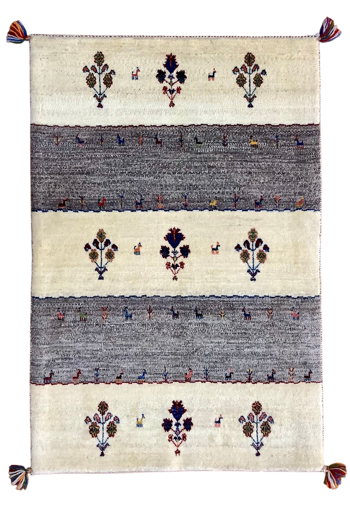 【オンライン限定】カシュクリギャッベ 126cm x 84cm RJ3704