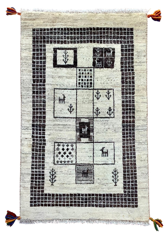 【オンライン限定】カシュクリギャッベ 100cm x 63cm RJ8333