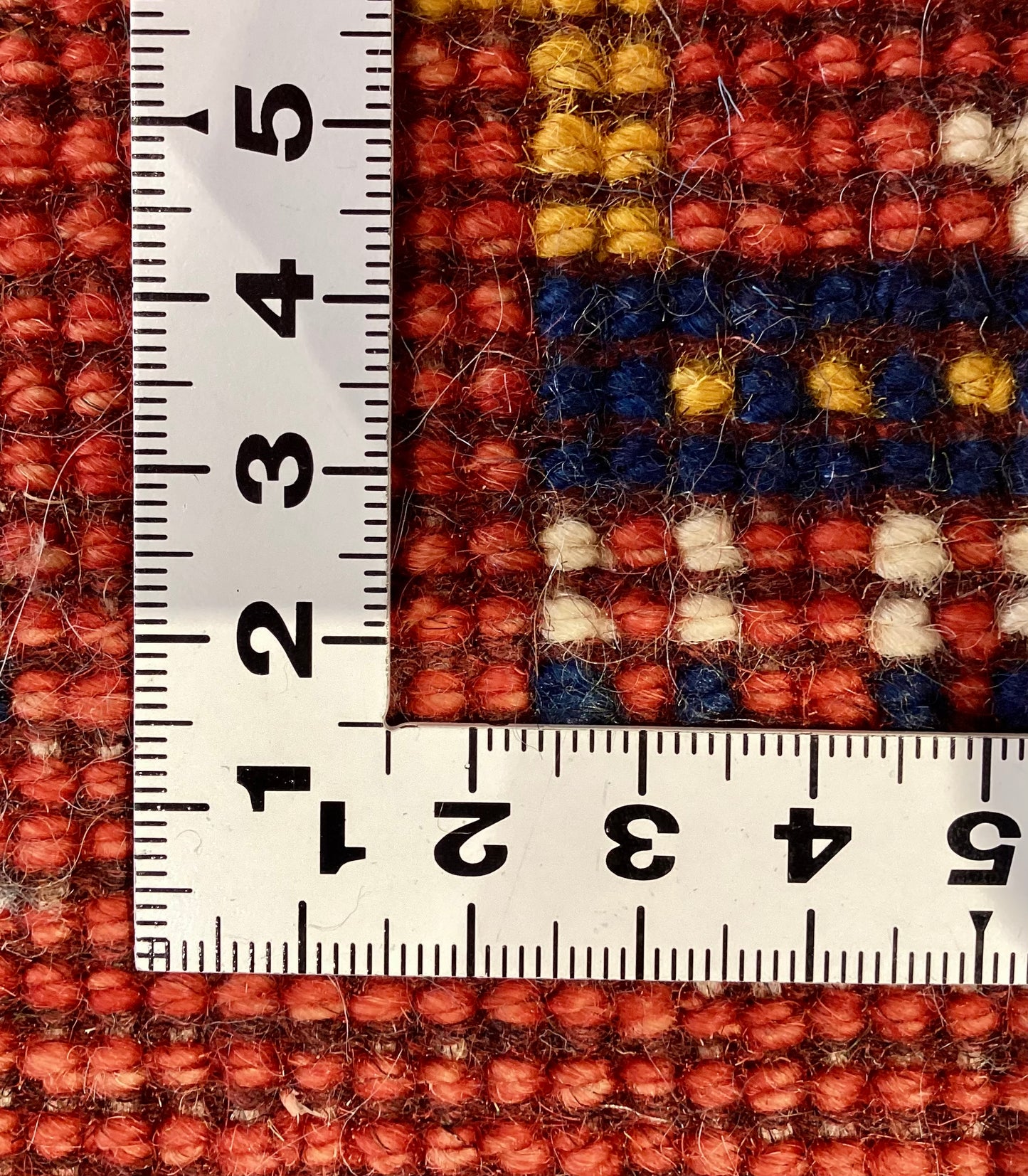 ギャッベ 42cm x 40cm AJ22213