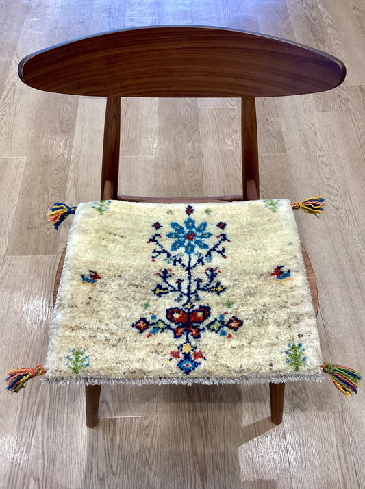 ギャッベ 45cm x 38cm AJ29188