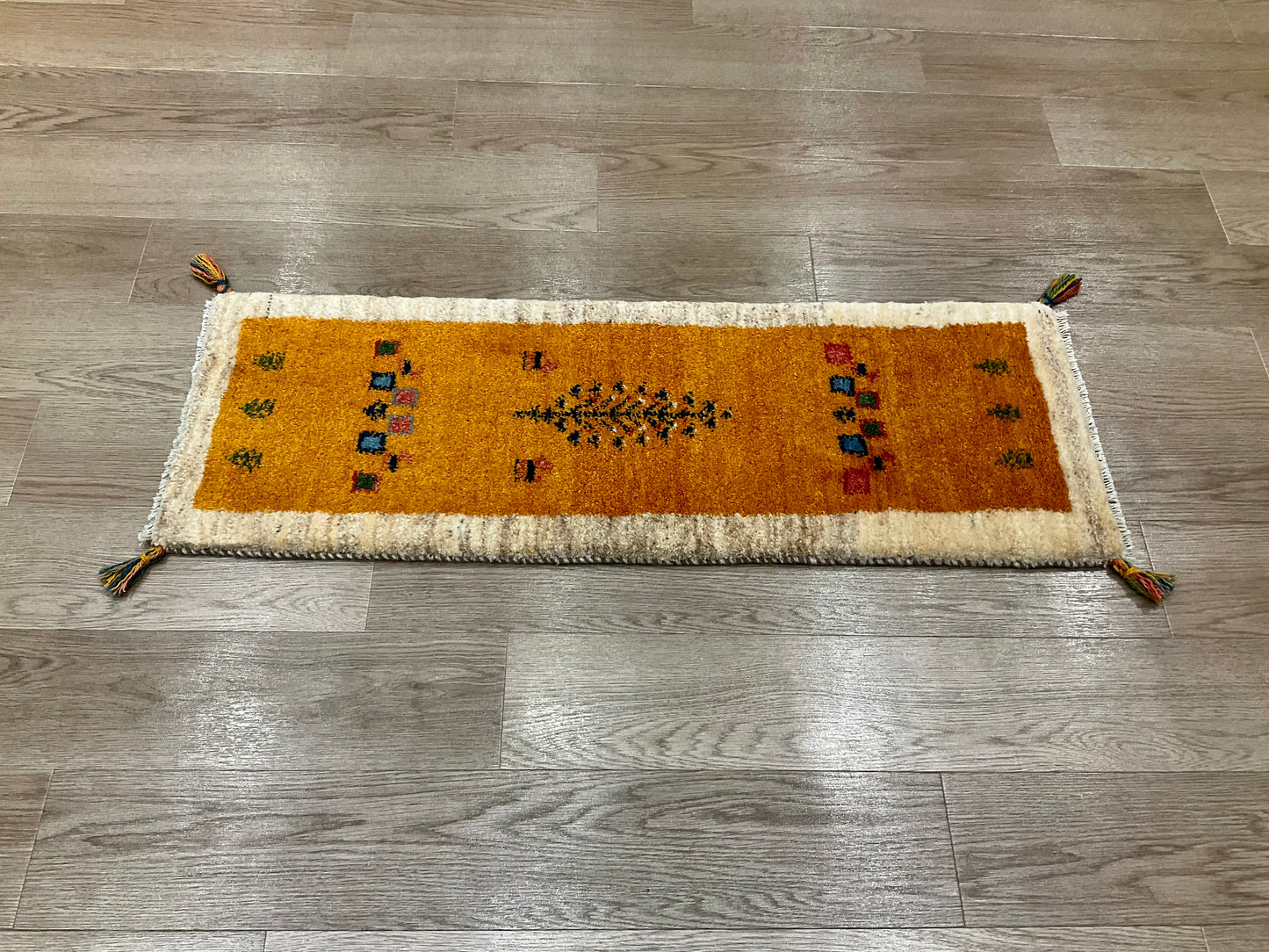 ギャッベ 115cm x 38cm RJ9654
