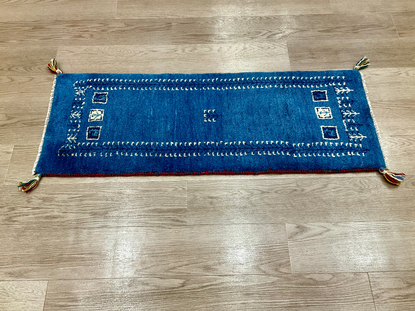 ギャッベ 117cm x 43cm RD7690