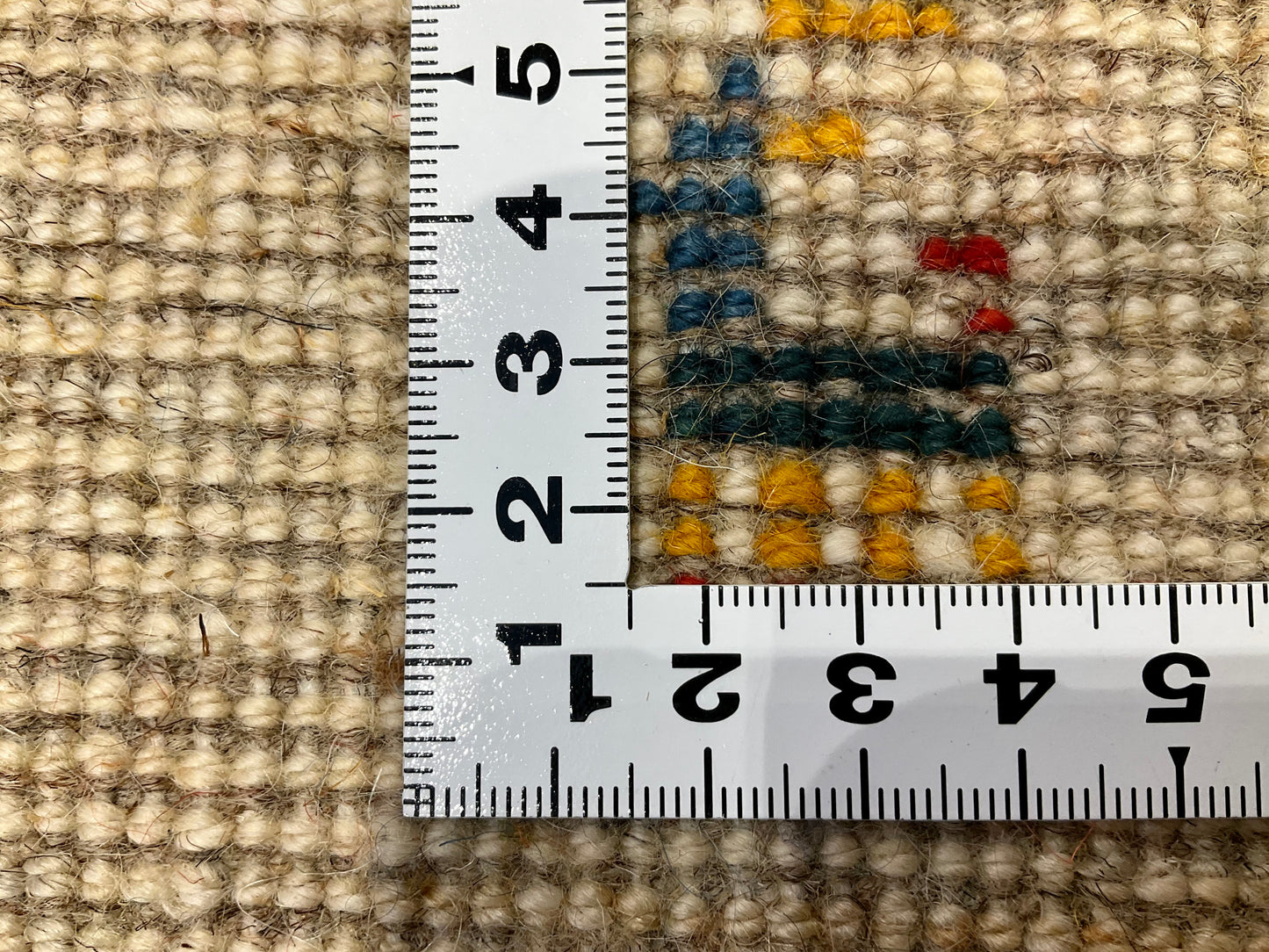 ギャッベ 115cm x 42cm RJ8770