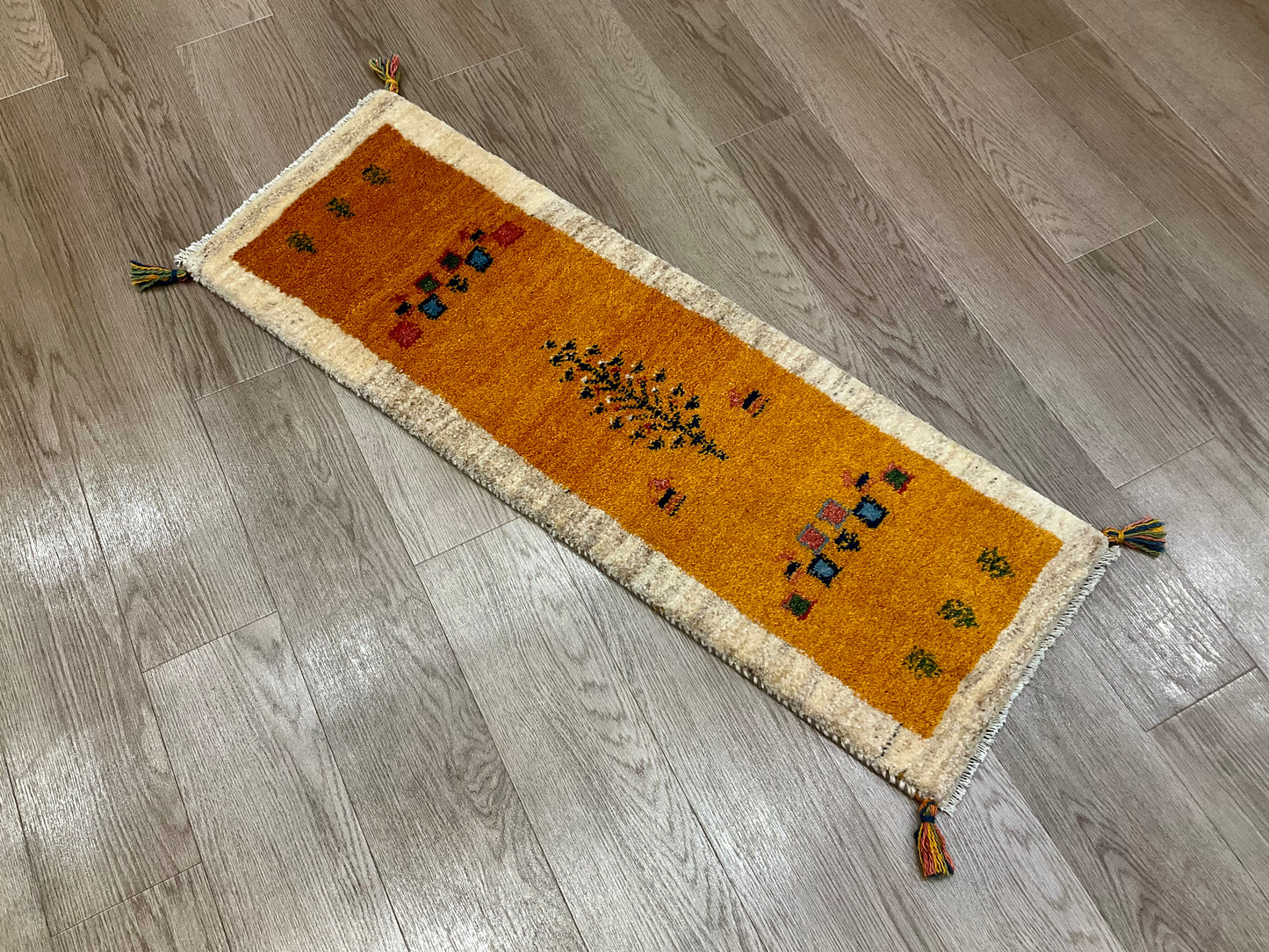 ギャッベ 115cm x 38cm RJ9654