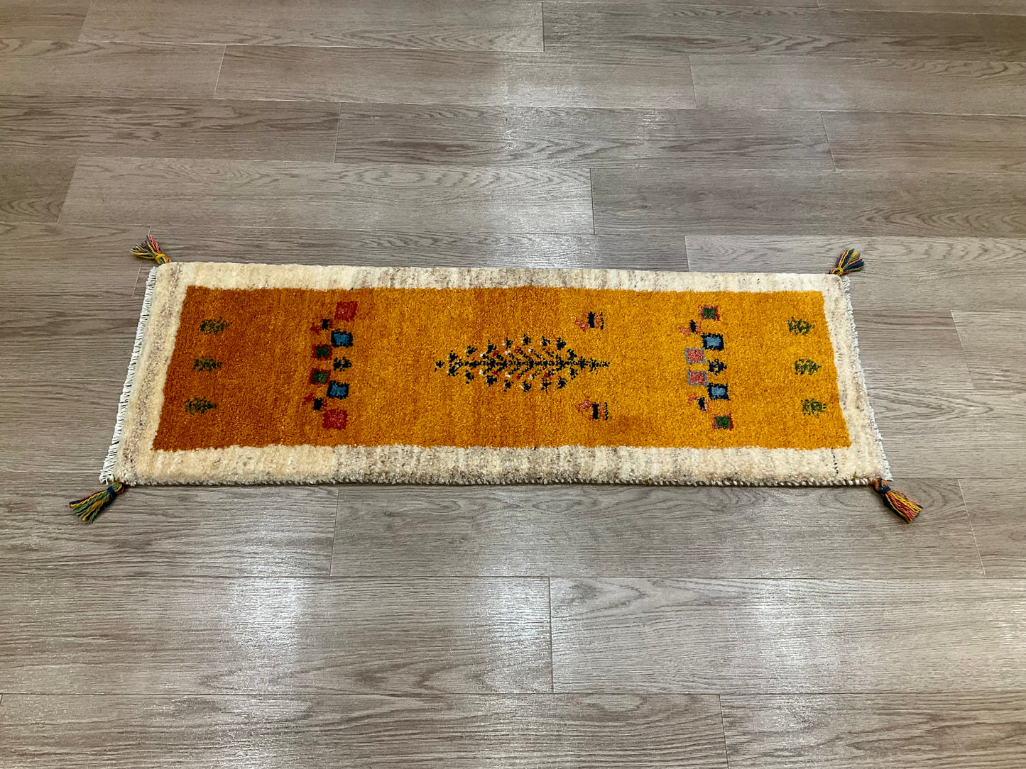 ギャッベ 115cm x 38cm RJ9654