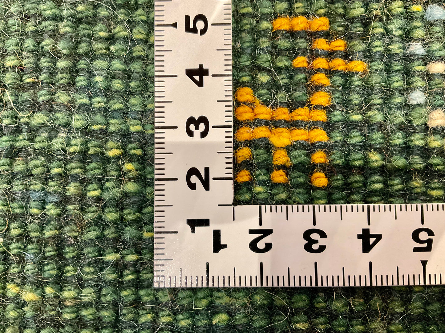 ギャッベ 44cm x 43cm AJ27736