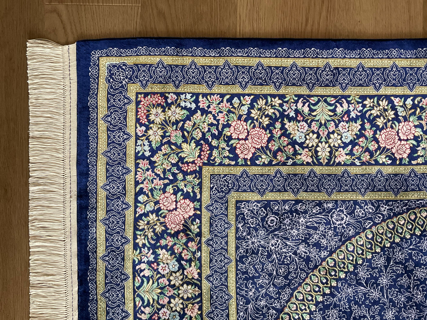 クム マスミ(マースミ)房 198cm x 134cm JM545