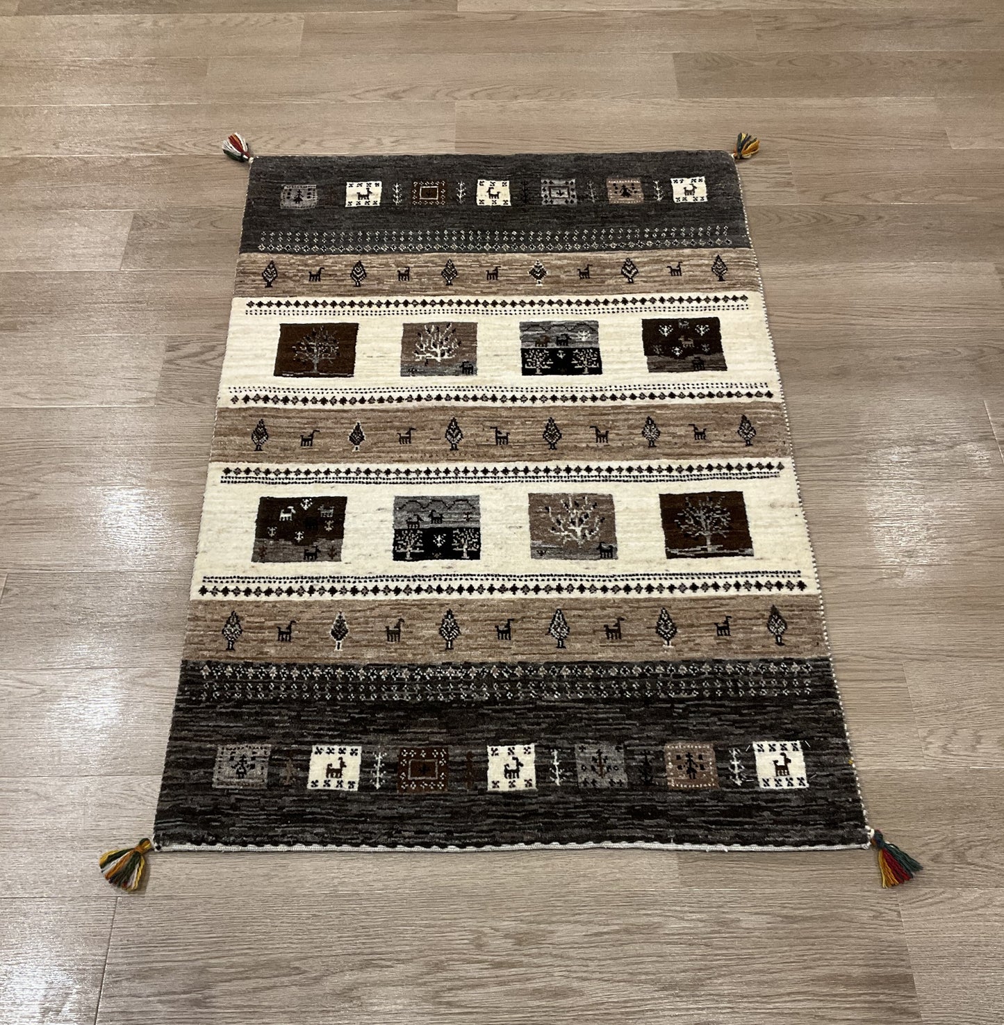 カシュクリギャッベ 130cm x 87cm RD13607