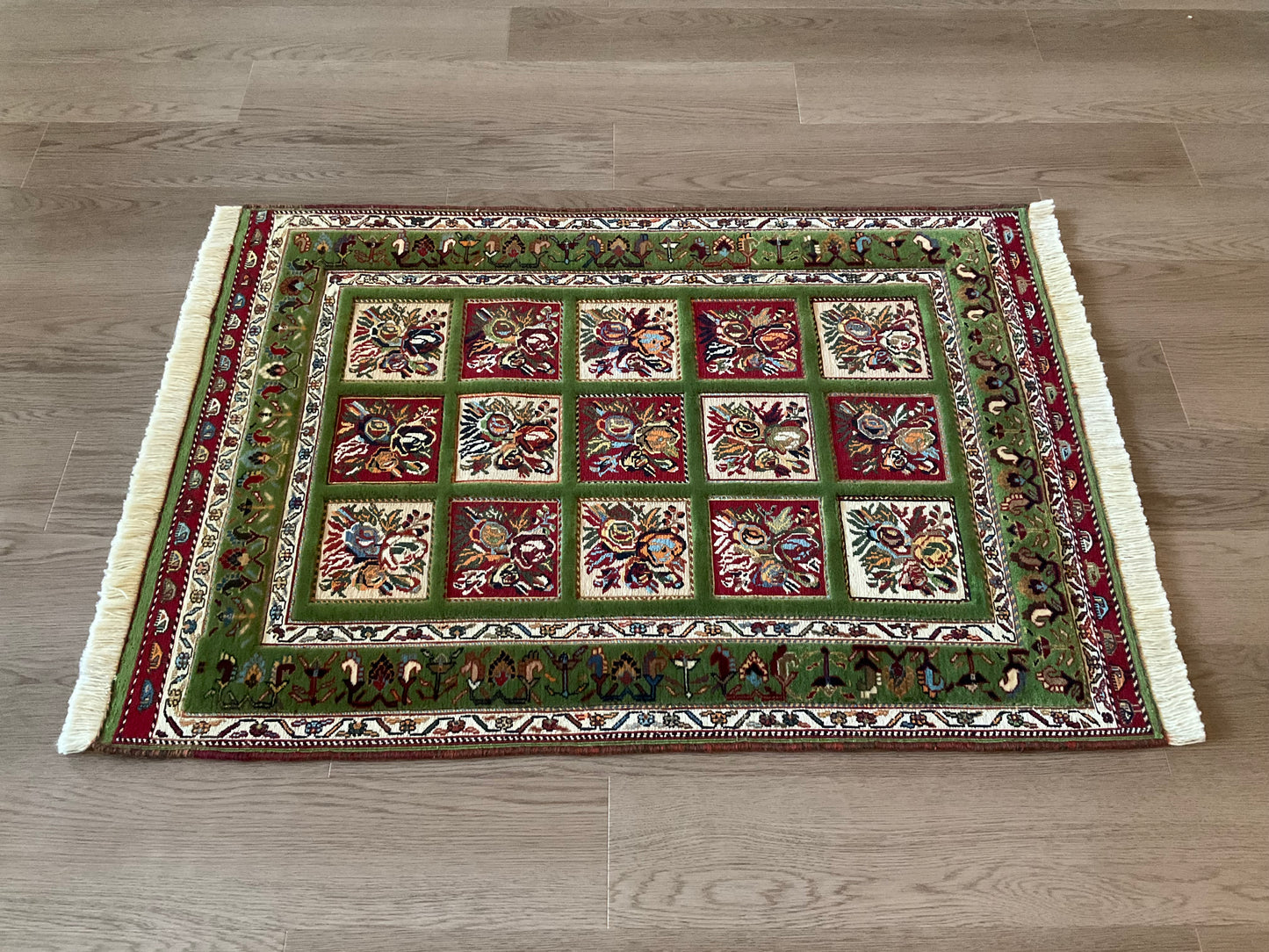 シールジャンキリム 118cm x 85cm NT10935